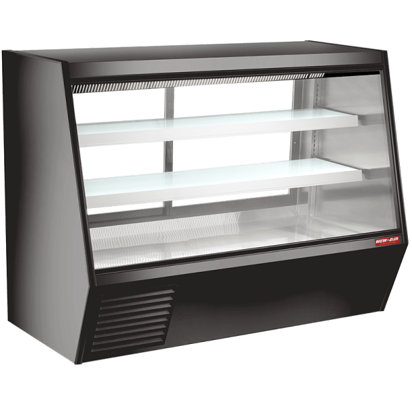Image d'un présentoir réfrigéré par gravité. Le présentoir réfrigéré par gravité est un réfrigérateur commercial de boucherie pour la viande. Le présentoir réfrigéré à serpentin à gravité est un équipement de réfrigération New Air, une entreprise canadienne de réfrigération commerciale, de congélateur, de vitrine réfrigérée, de vitrine chauffante et d'équipement de restaurant.